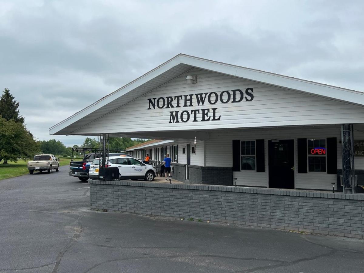 Northwoods Motel Ladysmith Eksteriør bilde